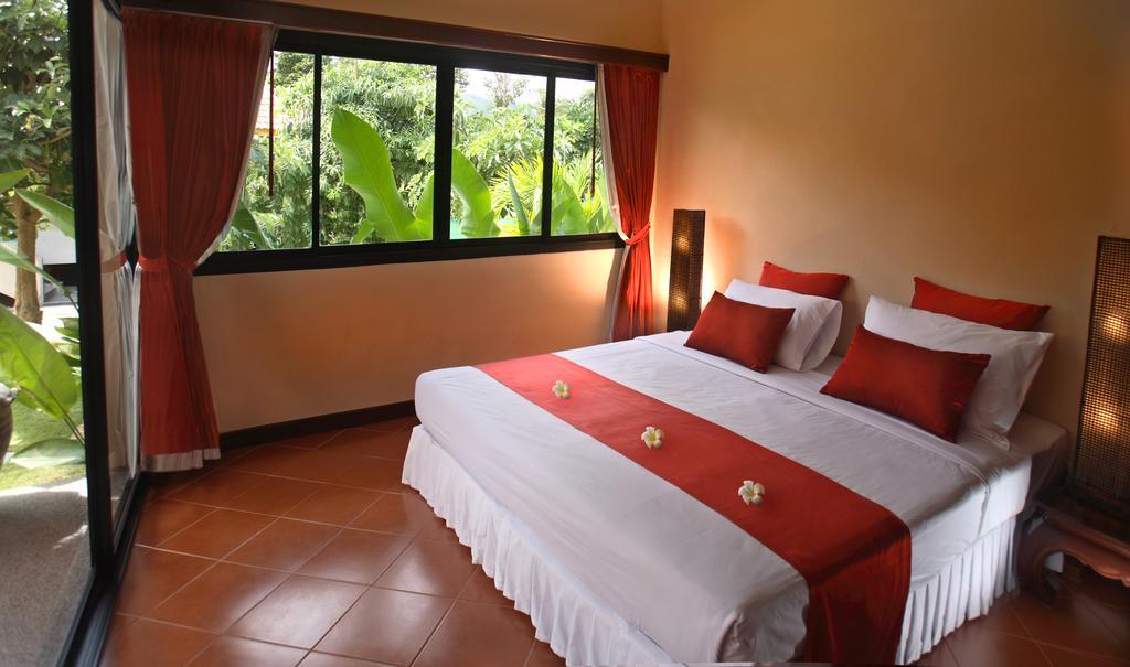 Ban Kao Tropical Boutique Residence Laem Set Beach Exteriör bild